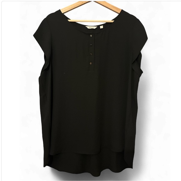 Reitmans Tops - REITMANS Black Relaxed short sleeve Blouse XXL 2X